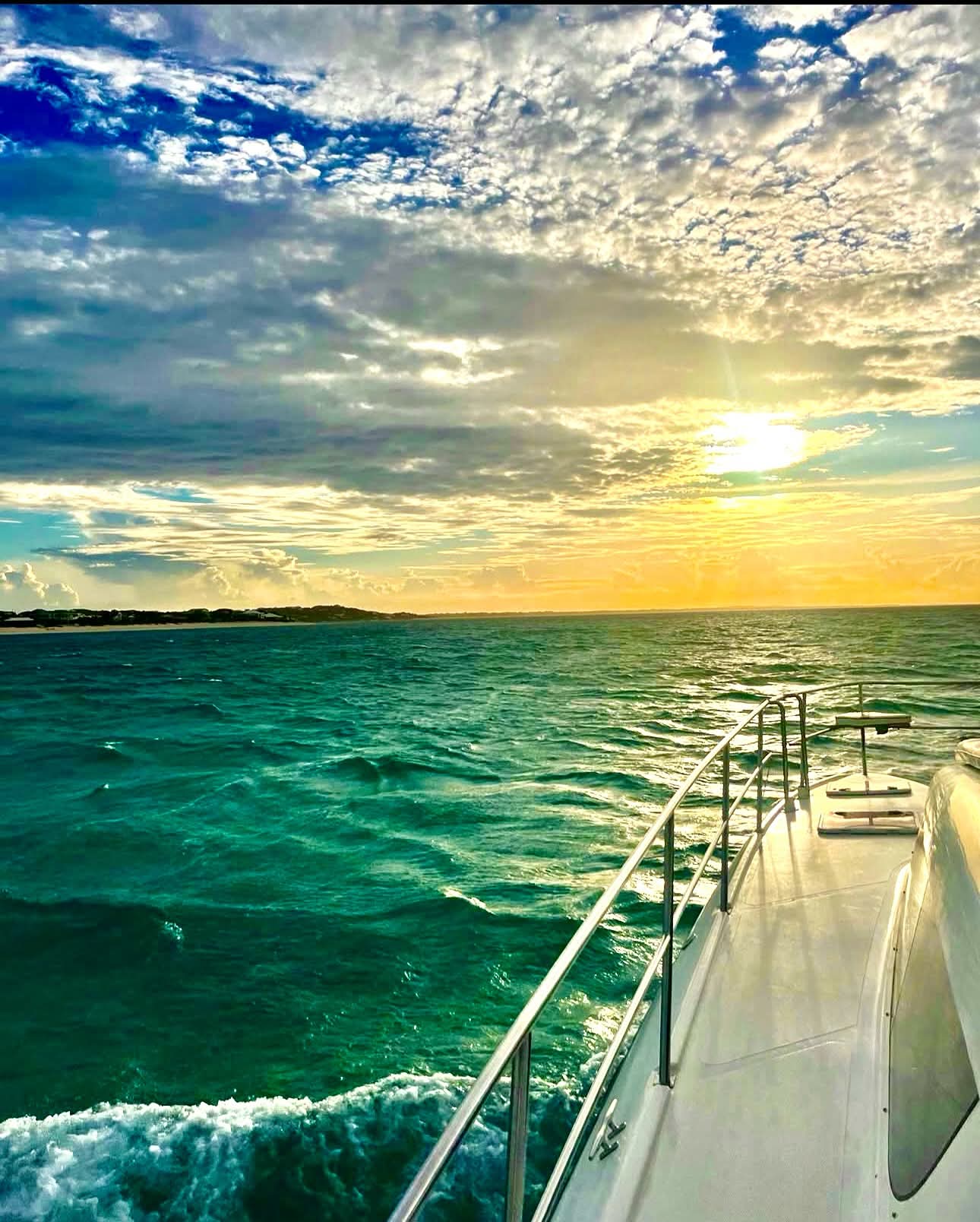 Luxury Yacht Cruise 3