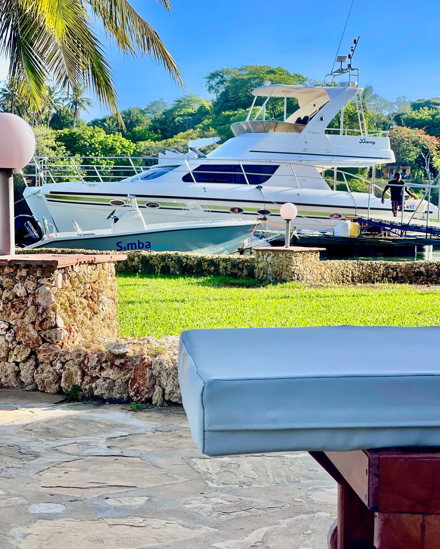 Luxury Yacht Cruise 4